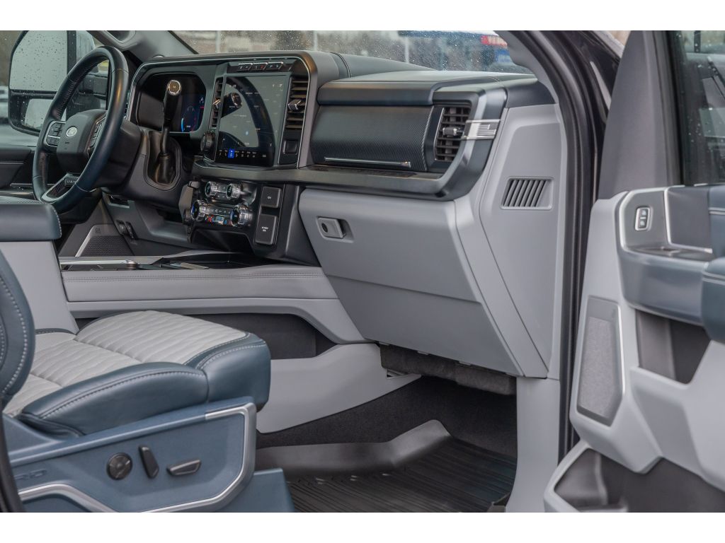 2024 Ford F-450 Super Duty Limited - Photo 10