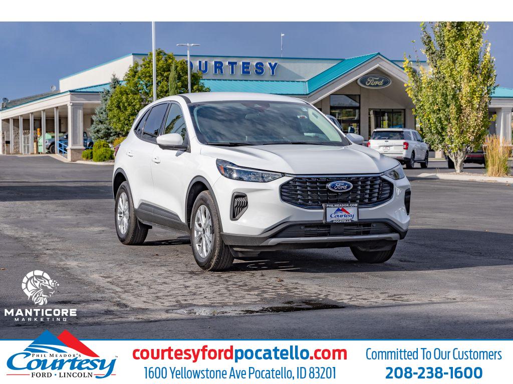 2024 Ford Escape Active's photo