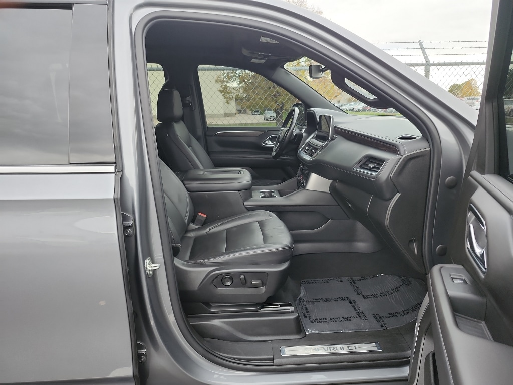 Used 2021 Chevrolet Suburban LT Wagon