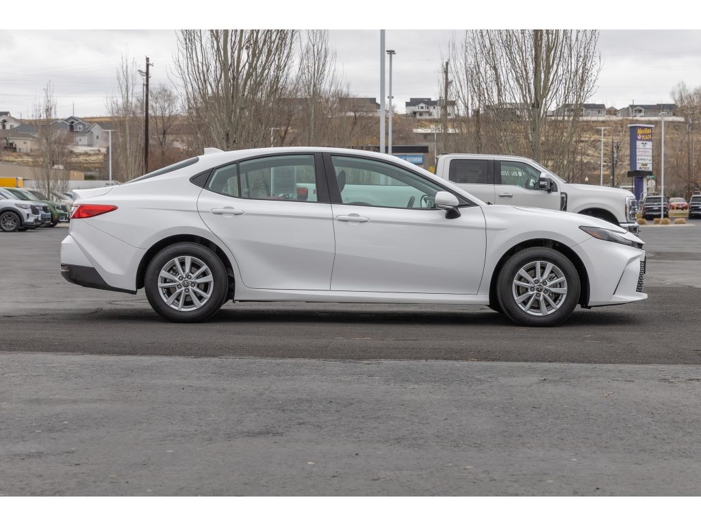 Used 2025 Toyota Camry Hybrid LE Hybrid AWD Sedan