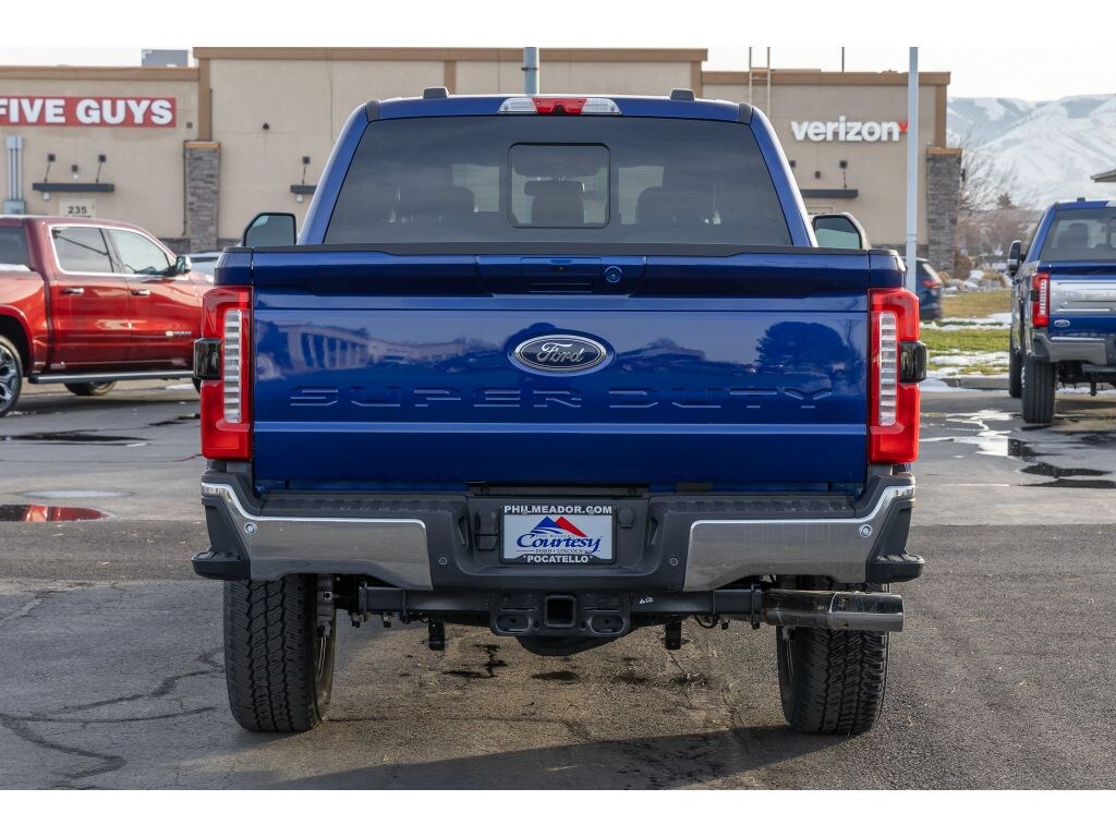 New 2026 Ford F-350 Lariat Cab; Crew