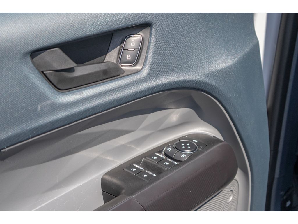 2025 Ford Maverick XLT - Photo 19