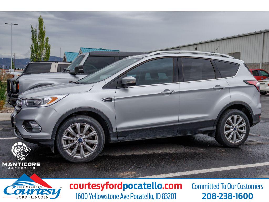 2018 Ford Escape Titanium 4WD's photo