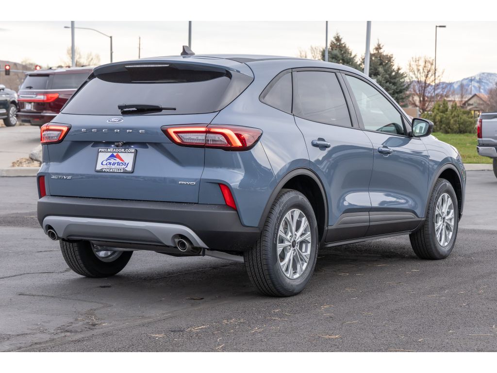 2026 Ford Escape Active - Photo 3
