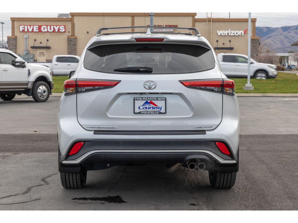 Image of 2023 Toyota Highlander XSE All Wheel Drive Wagon