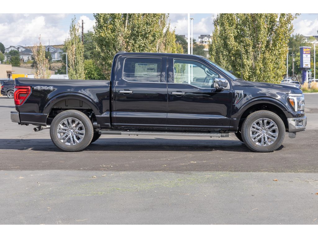 2025 Ford F-150 Lariat photo 2
