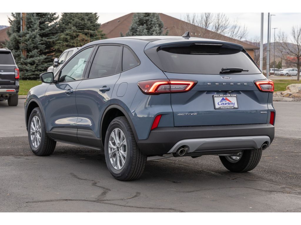2026 Ford Escape Active - Photo 5
