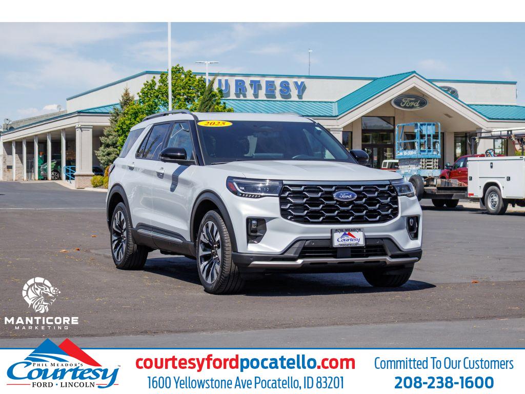 2025 Ford Explorer Platinum 4WD (PL535)'s photo