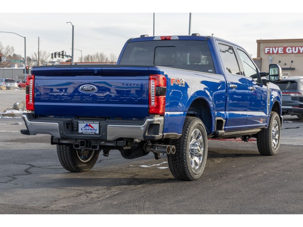 New 2026 Ford F-350 Lariat Cab; Crew
