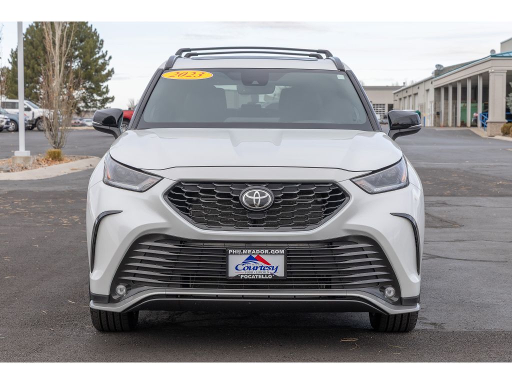 Image of 2023 Toyota Highlander XSE All Wheel Drive Wagon