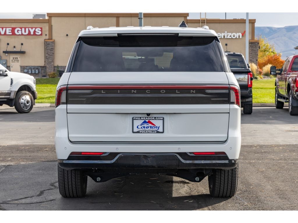 Used 2025 Lincoln Navigator L Reserve Wagon