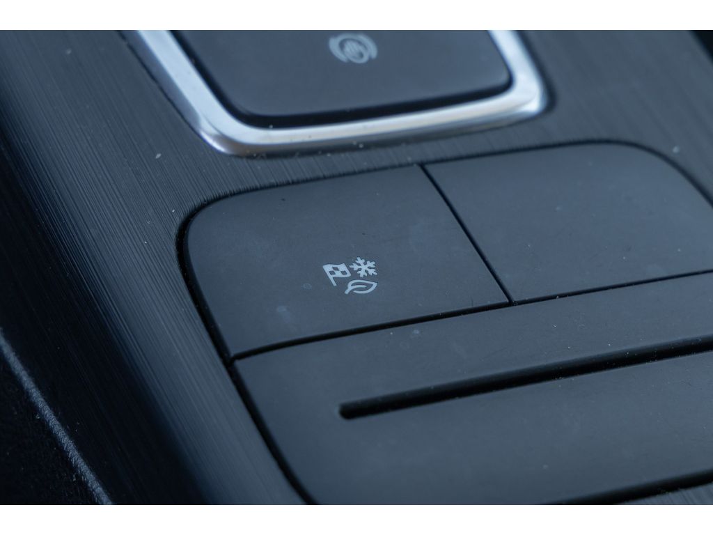 2022 Ford Escape SE - Photo 27