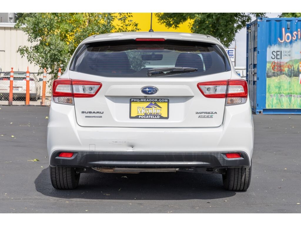 Used 2017 Subaru Impreza 2.0i (CVT) Hatchback