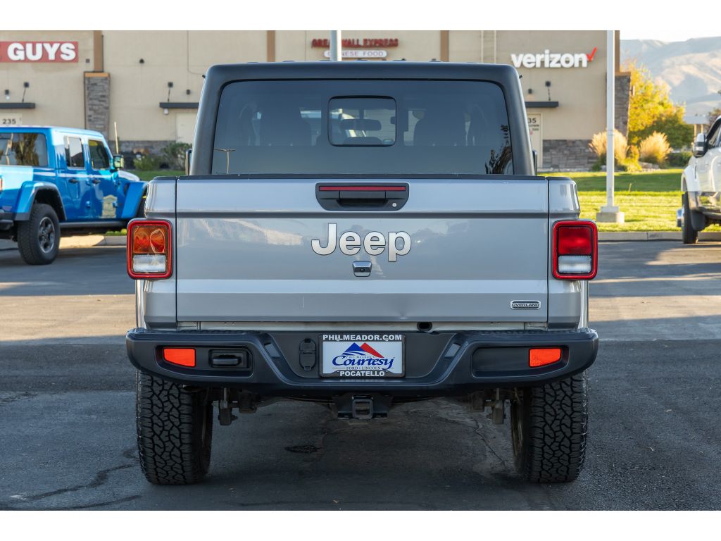 2020 Jeep Gladiator Overland photo 4
