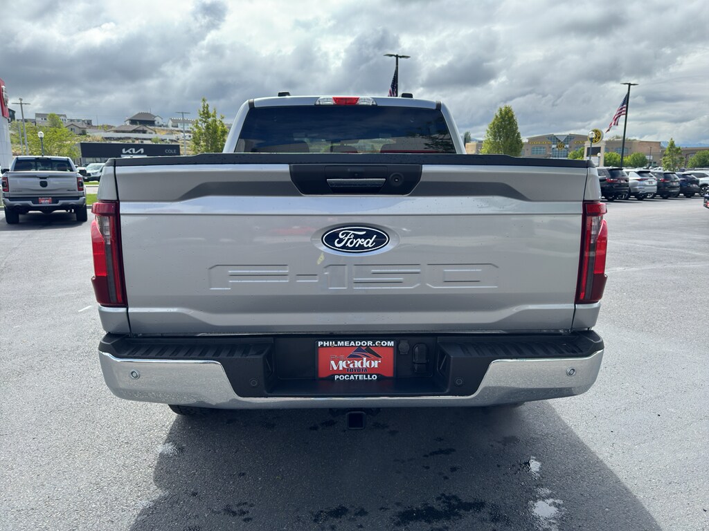 2024 Ford F-150 XLT photo 3