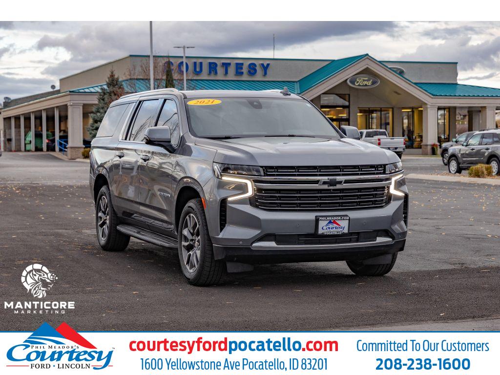 2021 Chevrolet Suburban LT's photo