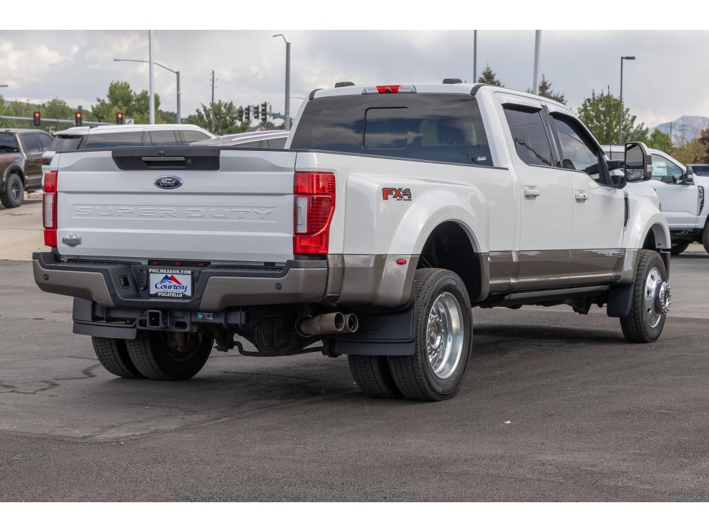2022 Ford F-450 King Ranch photo 3