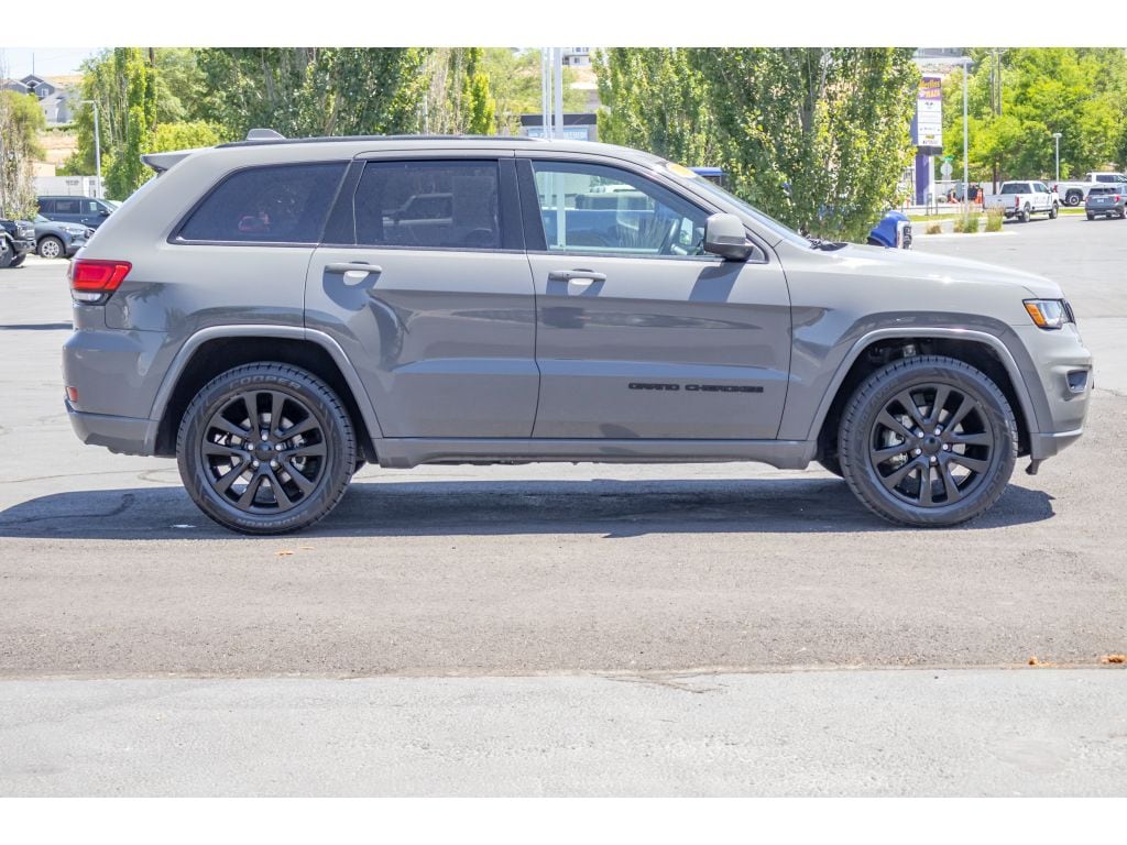 Used 2019 Jeep Grand Cherokee Altitude with VIN 1C4RJFAG8KC702362 for sale in Pocatello, ID