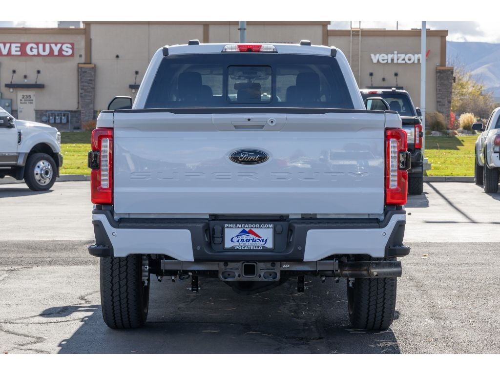 New 2026 Ford F-350 Lariat Cab; Crew