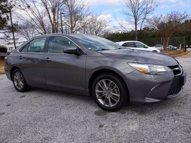 Used 2017 Toyota Camry SE with VIN 4T1BF1FK9HU658972 for sale in Conyers, GA