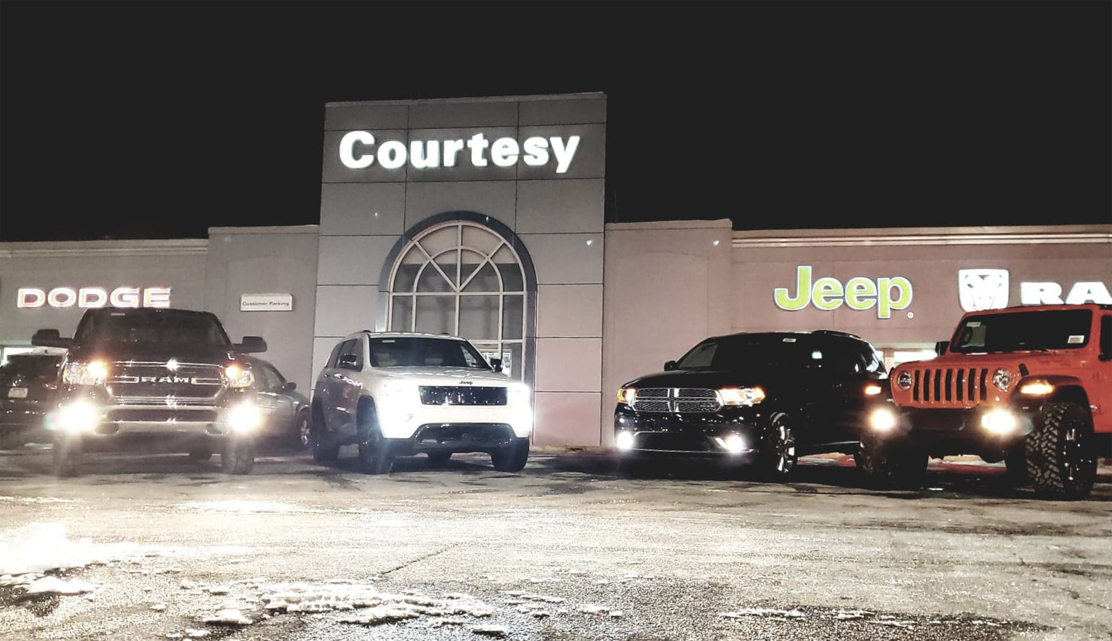 Courtesy Motors Altoona, PA