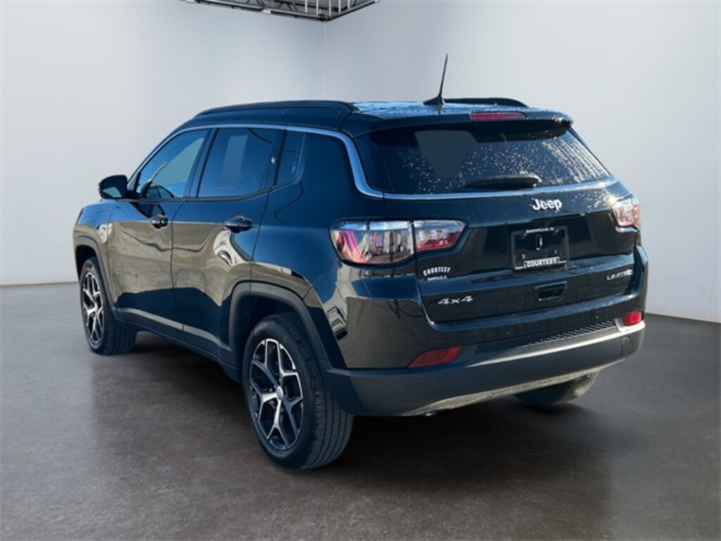 Used 2024 Jeep Compass Limited SUV