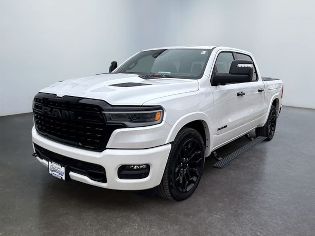 New 2026 Ram 1500 LIMITED CREW CAB 4X4 5'7 BOX Pickup