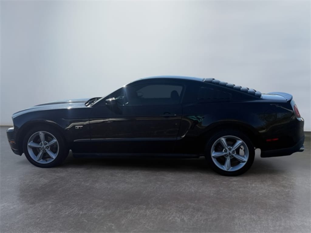 Used 2010 Ford Mustang Coupe