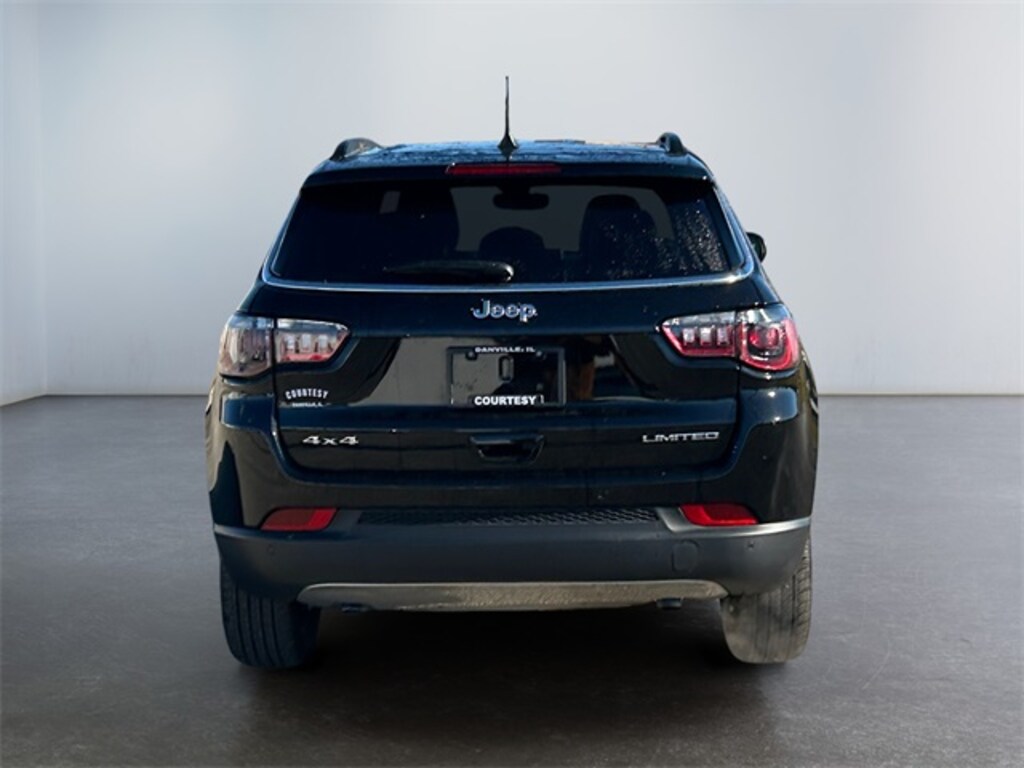 Used 2024 Jeep Compass Limited SUV