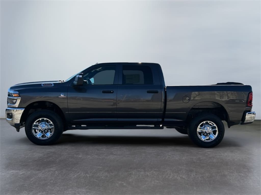 New 2025 Ram 2500 TRADESMAN CREW CAB 4X4 6'4 BOX Pickup