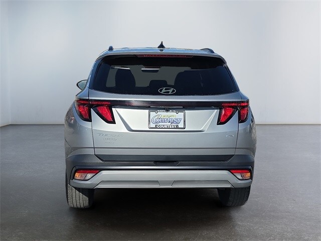 2025 Hyundai Tucson SEL photo 4