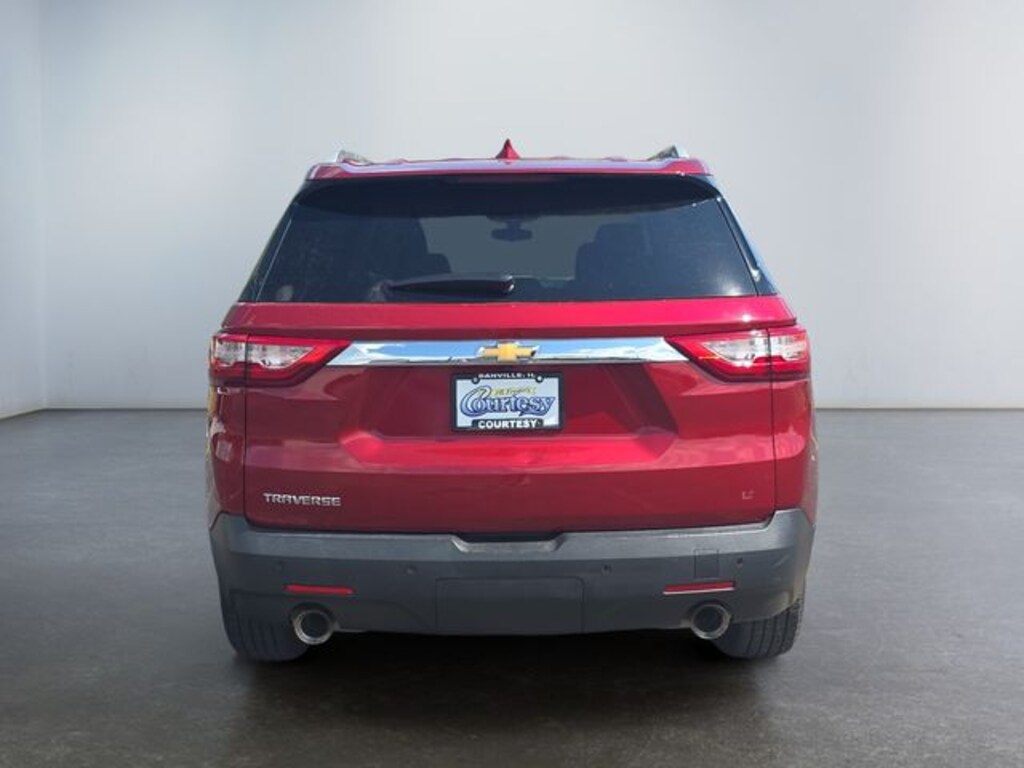 Used 2018 Chevrolet Traverse LT Cloth w/1LT SUV