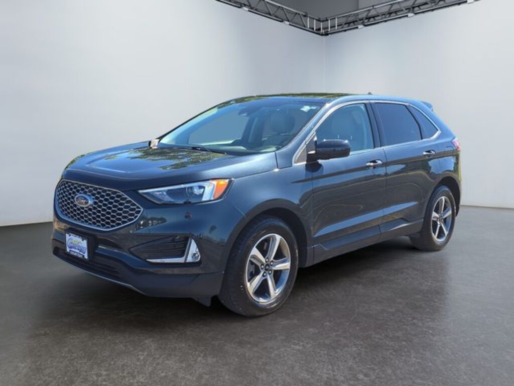 Certified 2023 Ford Edge SUV