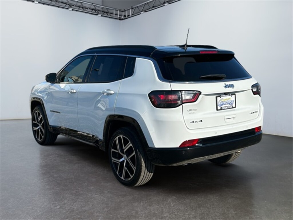 Used 2024 Jeep Compass Limited SUV