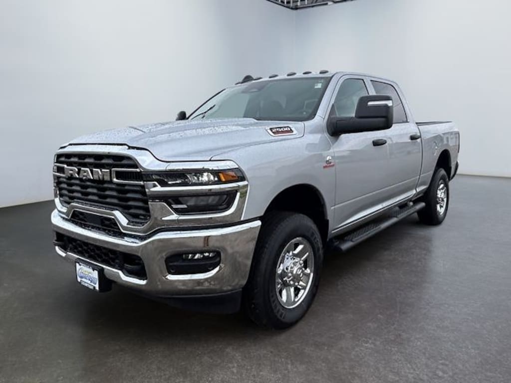 New 2026 Ram 2500 TRADESMAN CREW CAB 4X4 6'4 BOX Pickup