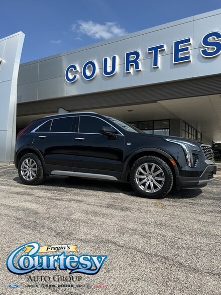 Featured used 2019 CADILLAC XT4 Premium Luxury SUV for sale in Danville, IL