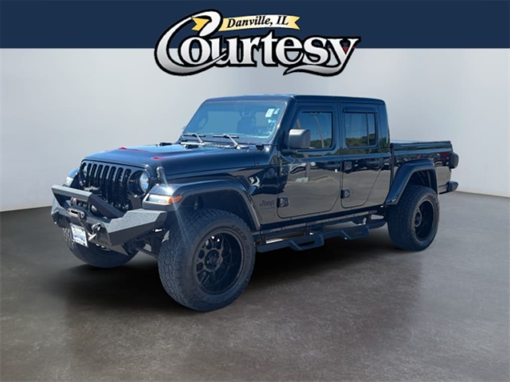 Used 2021 Jeep Gladiator Overland Truck Crew Cab
