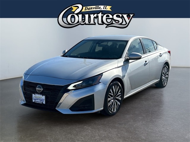 2023 Nissan Altima SV