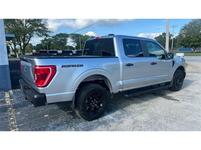 2023 Ford F-150 XL photo 3