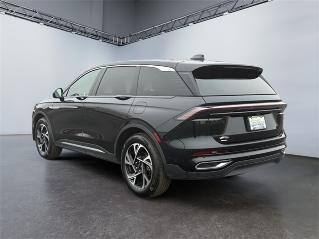 Used 2024 Lincoln Nautilus Premiere SUV