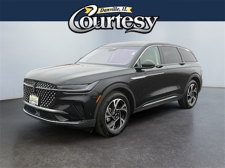 Featured used 2024 Lincoln Nautilus Premiere SUV for sale in Danville, IL