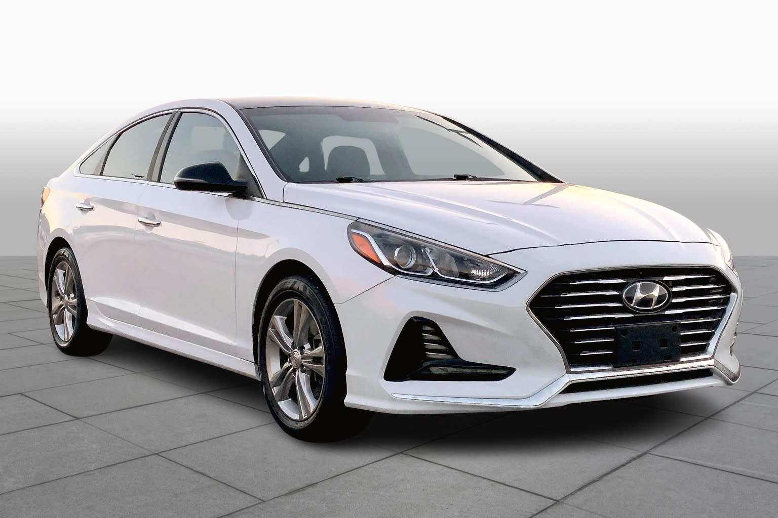 Used 2018 Hyundai Sonata SEL with VIN 5NPE34AFXJH626814 for sale in Houston, TX