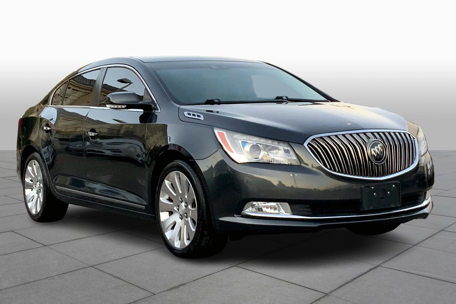 Used 2014 Buick LaCrosse Premium with VIN 1G4GE5G34EF100048 for sale in Houston, TX