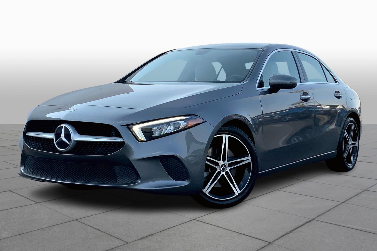 2020 Mercedes-Benz A-Class A220's photo