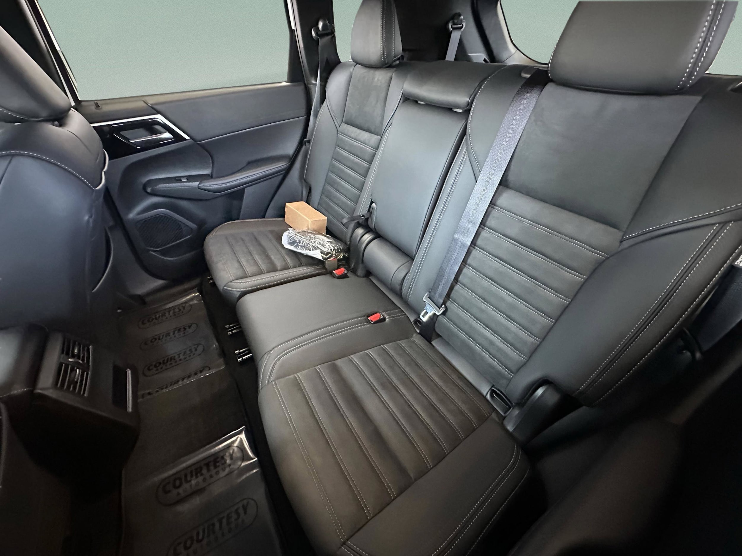 2026 Nissan Rogue Plug-In Hybrid SL - Photo 25