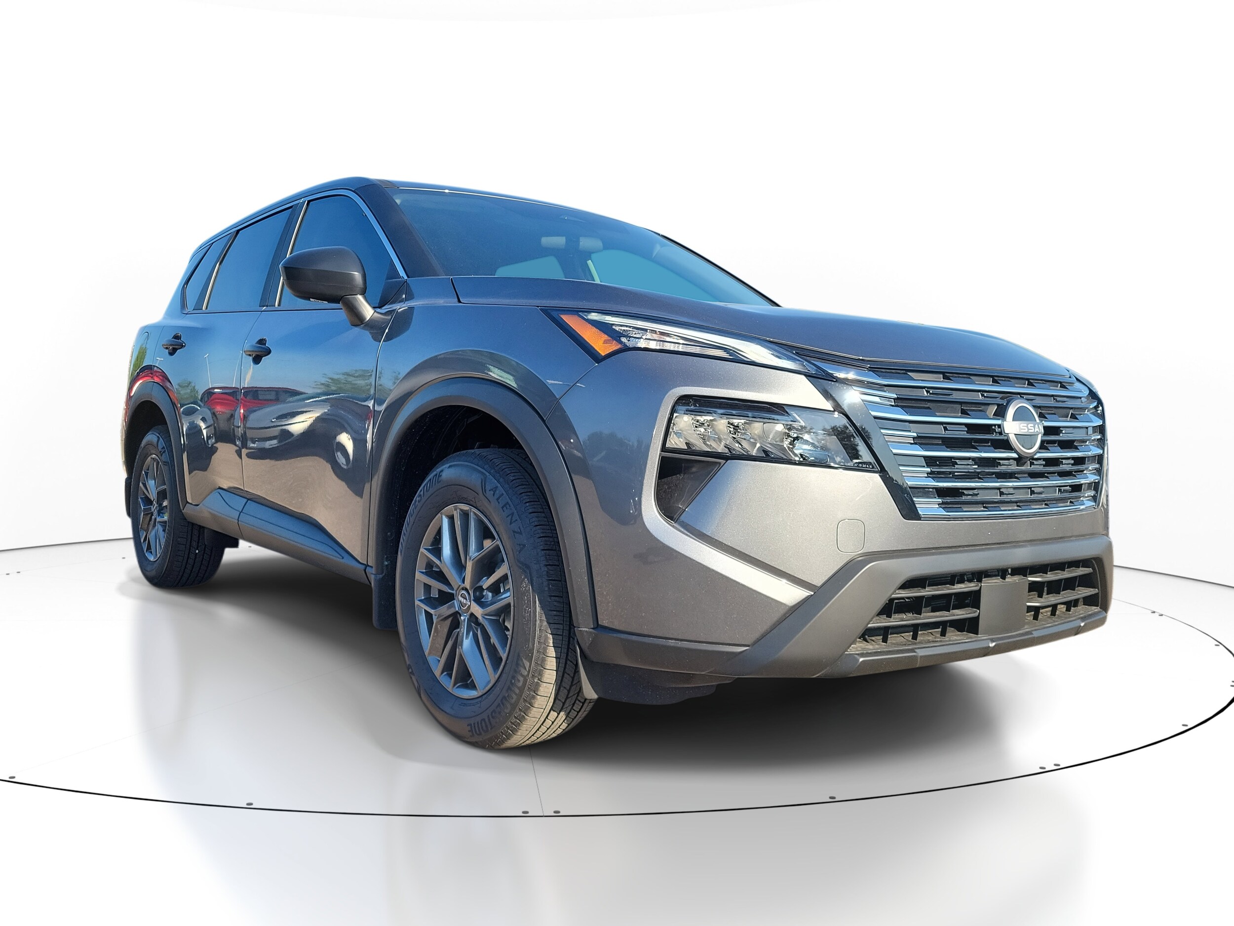 2025 Nissan Rogue S photo 3