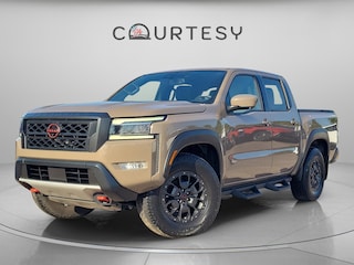 2022 Nissan Frontier PRO-4X Truck Crew Cab