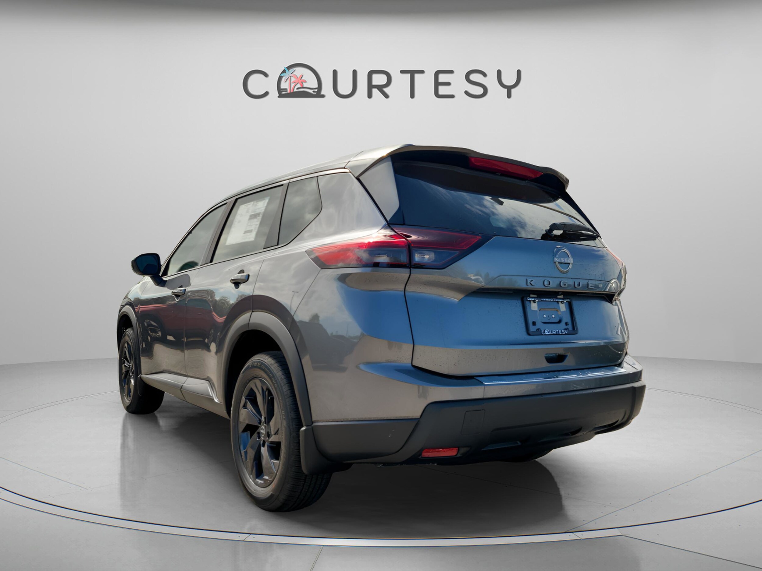 2026 Nissan Rogue SV - Photo 2