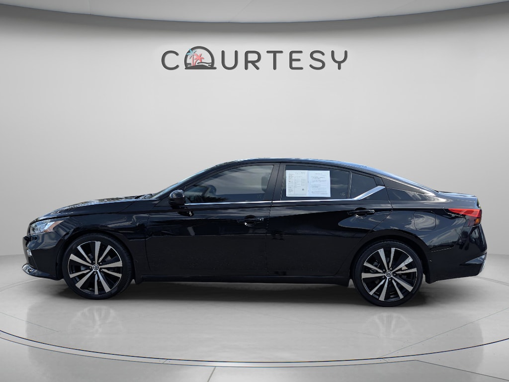 Certified 2021 Nissan Altima 2.5 SR Sedan