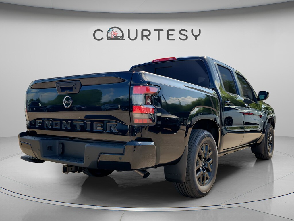 New 2026 Nissan Frontier SV Truck Crew Cab